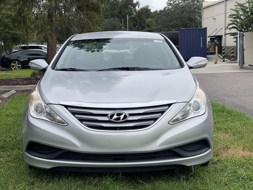 2014 Hyundai SONATA GLS