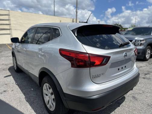 2019 Nissan Rogue Sport S