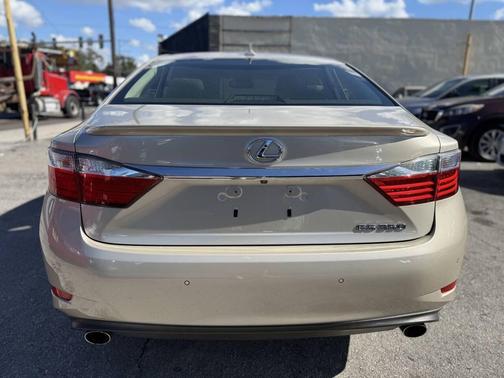 2013 Lexus ES 350 Base