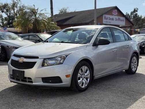 2013 Chevrolet Cruze LS