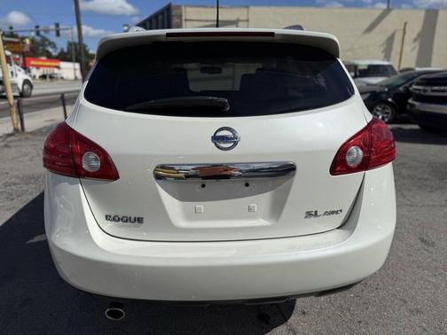2013 Nissan Rogue SV w/SL Pkg