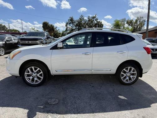 2013 Nissan Rogue SV w/SL Pkg