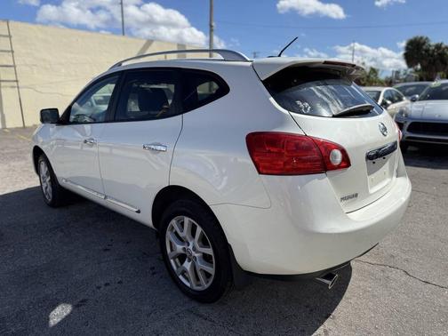 2013 Nissan Rogue SV w/SL Pkg