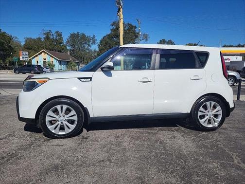 2014 Kia Soul +