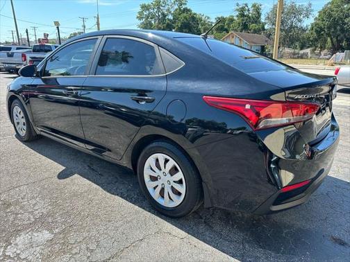 2019 Hyundai Accent SE