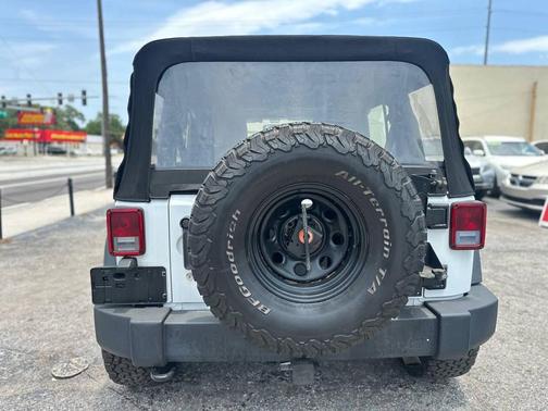 2014 Jeep Wrangler Unlimited Sport