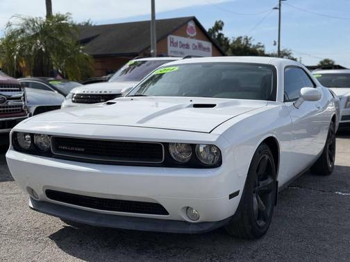 2014 Dodge Challenger SXT