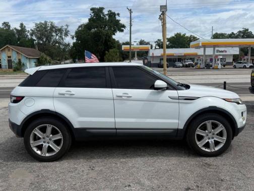 White 2015 Land Rover Range Rover Evoque Pure