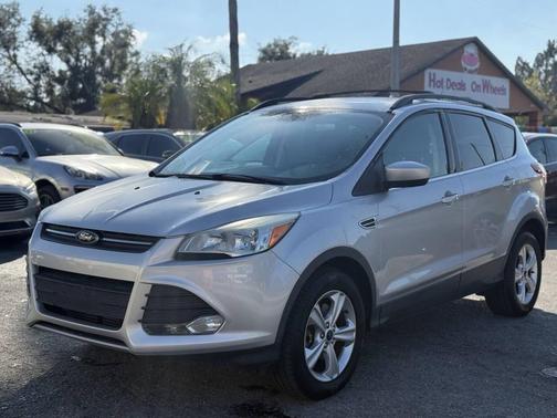 2015 Ford Escape SE