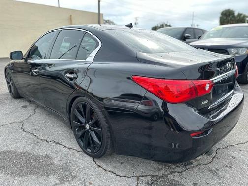 2014 INFINITI Q50 Premium
