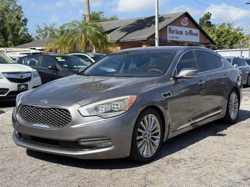 Mineral Silver 2015 Kia K900 Luxury