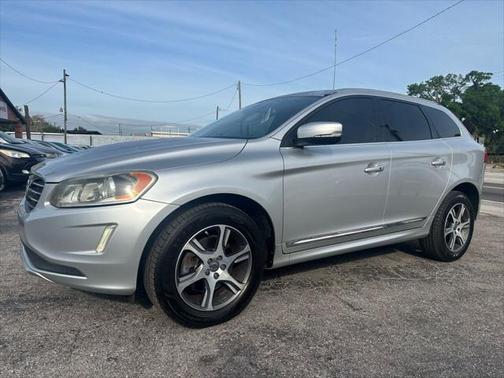 2014 Volvo XC60 T6 R-Design Premier Plus