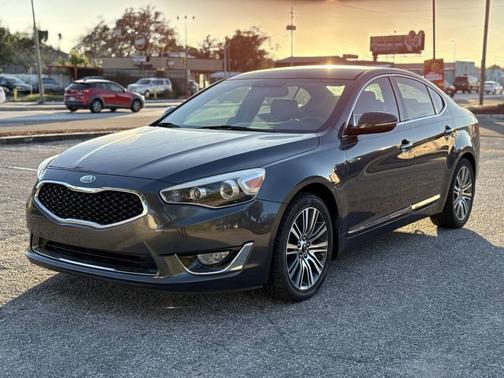 2014 Kia Cadenza Premium