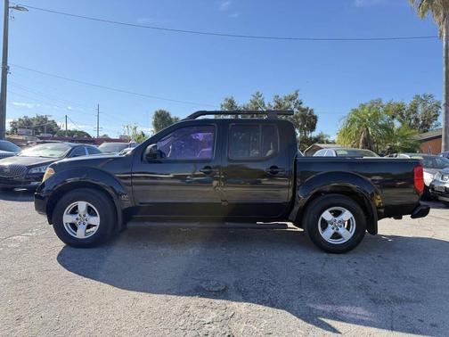 2005 Nissan Frontier SE Crew Cab
