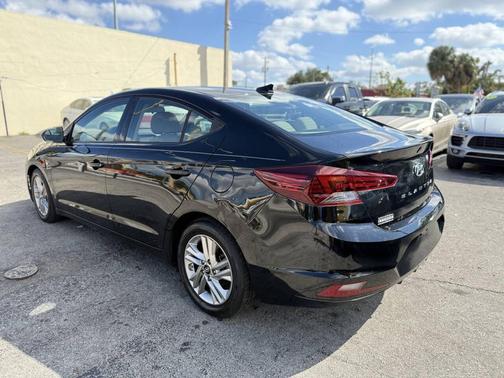 2019 Hyundai ELANTRA Value Edition