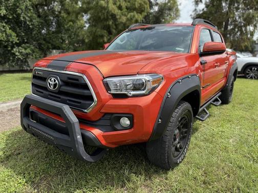 2017 Toyota Tacoma SR5