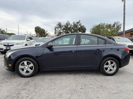 2013 Chevrolet Cruze 1LT