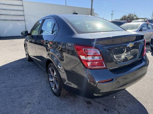 2020 Chevrolet Sonic FWD Sedan Premier