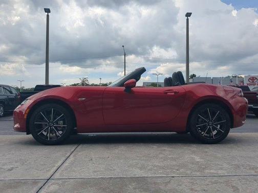 2025 Mazda MX-5 Miata Grand Touring