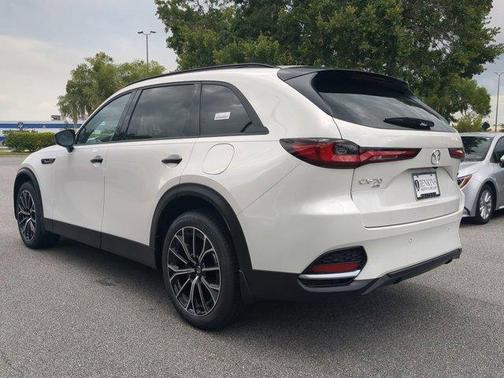 2025 Mazda CX-70 PHEV Premium Package