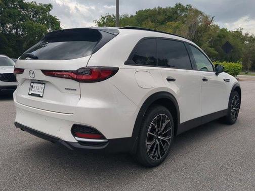 2025 Mazda CX-70 PHEV Premium Package