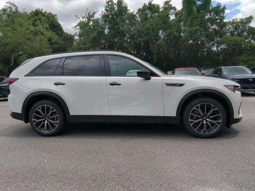 2025 Mazda CX-70 PHEV Premium Package