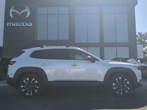 2026 Mazda CX-50 Premium Plus