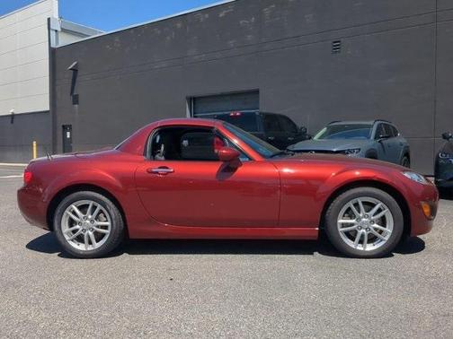 2009 Mazda MX-5 Miata Sport