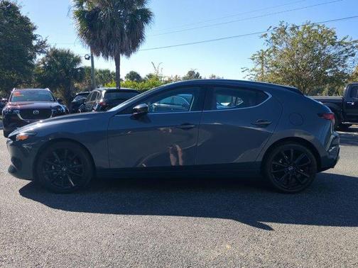 2023 Mazda Mazda3 2.5 S Carbon Edition