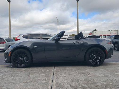 2021 Mazda MX-5 Miata Club