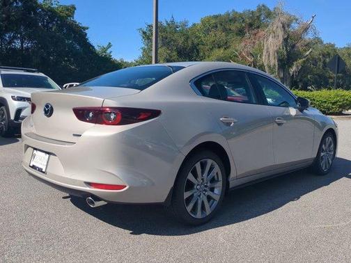 2025 Mazda Mazda3 FWD w/Preferred Package
