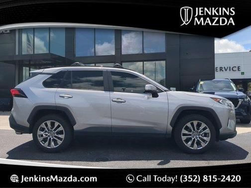 2020 Toyota RAV4 XLE Premium