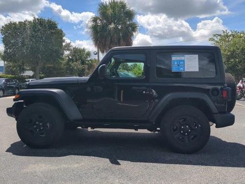 2022 Jeep Wrangler Sport