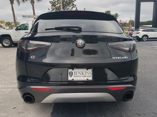 2024 Alfa Romeo Stelvio Ti