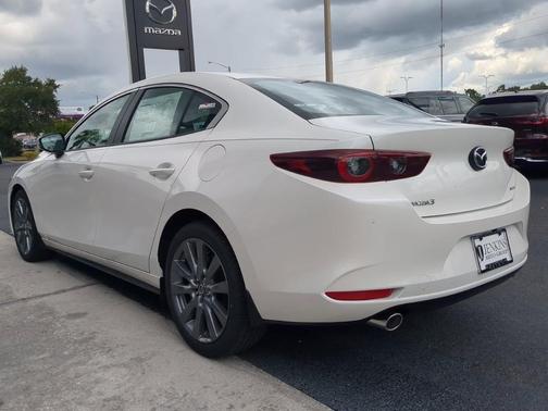 2024 Mazda Mazda3 FWD w/Preferred Package