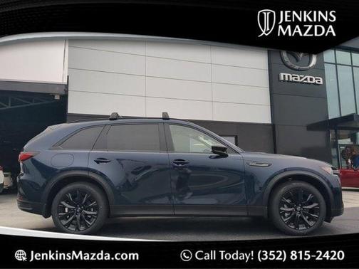 2025 Mazda CX-90 Premium