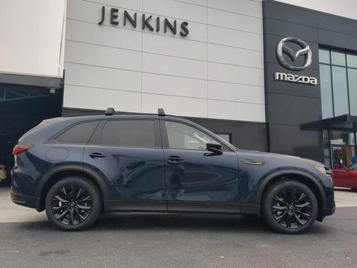 2025 Mazda CX-90 Premium