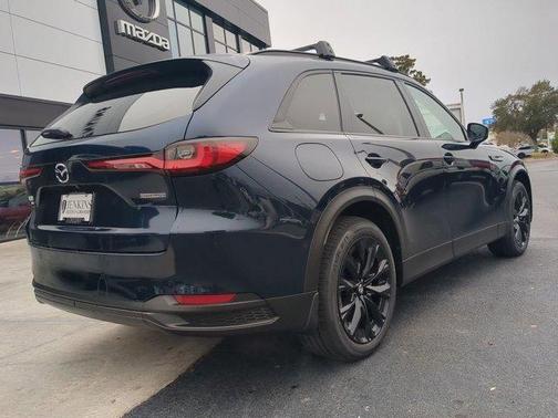 2025 Mazda CX-90 Premium