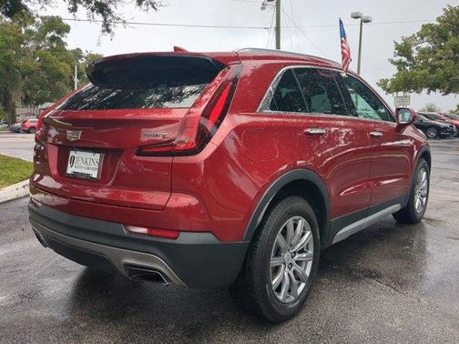 2020 Cadillac XT4 Premium Luxury