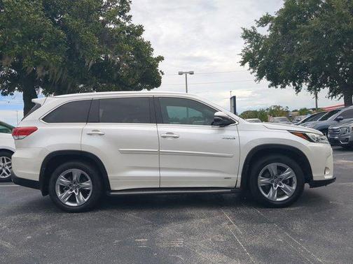 2017 Toyota Highlander Hybrid Limited
