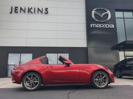 2023 Mazda MX-5 Miata RF Grand Touring