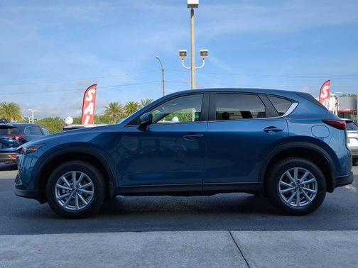 2023 Mazda CX-5 2.5 S Preferred Package