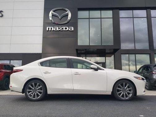 2024 Mazda Mazda3 FWD w/Preferred Package