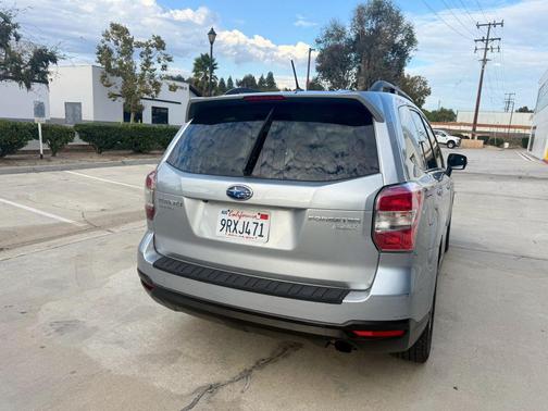 2015 Subaru Forester 2.5i Touring