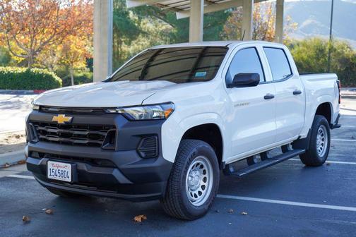 2024 Chevrolet Colorado WT