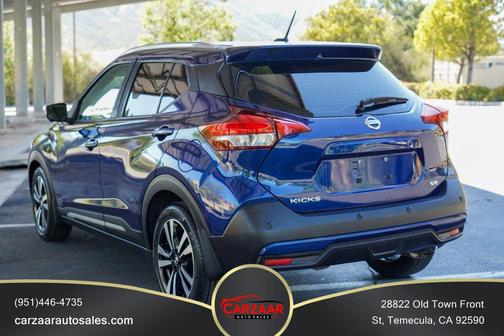 2020 Nissan Kicks SR