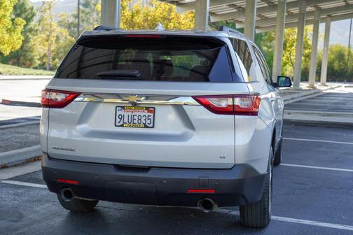2021 Chevrolet Traverse LT Cloth