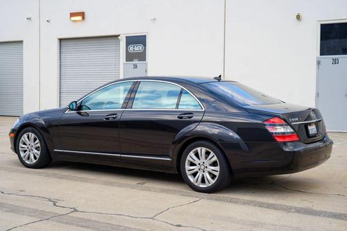 2009 Mercedes-Benz S-Class S 550 Sedan 4D
