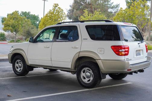 2001 Toyota Sequoia SR5