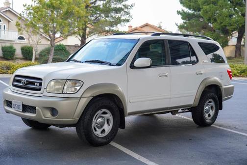 2001 Toyota Sequoia SR5